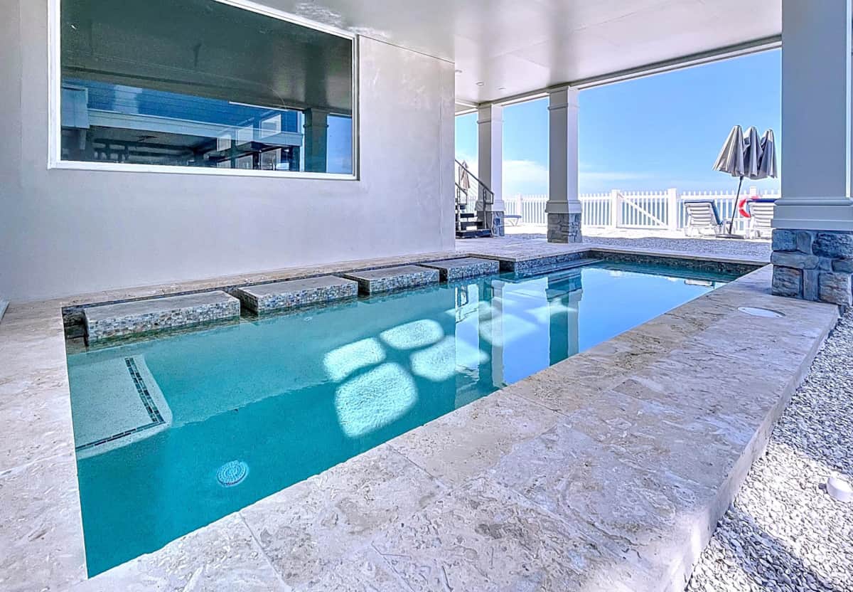 Brand-New 5-Bedroom on Sunset Beach, photo 3